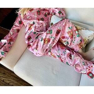 NEW TWEENSTYLE silk loungewear set in pink